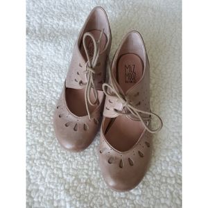 New Miz Mooz Fordham Tan Leather Heels 8.5